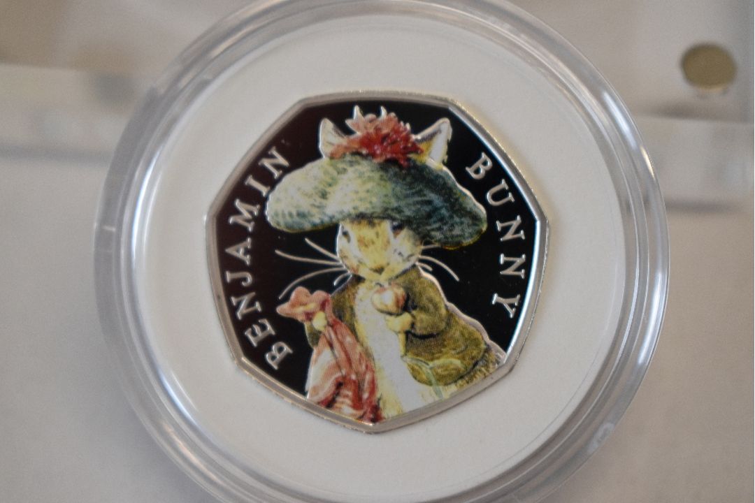 Royal Mint Silver Proof 50p Beatrix Potter Benjamin Bunny 2017, Limited Edition 19611/40000 with - Image 2 of 3