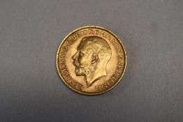 Gold Sovereign George V 1915 George & Dragon Royal Mint, 8g
