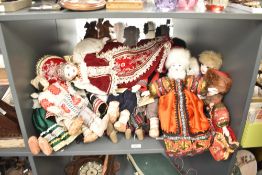 A quantity of doll's in Russian men's costume