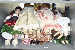 A quantity of dolls from The Palmary Collection, to include Alisa and Gypsy girl ect
