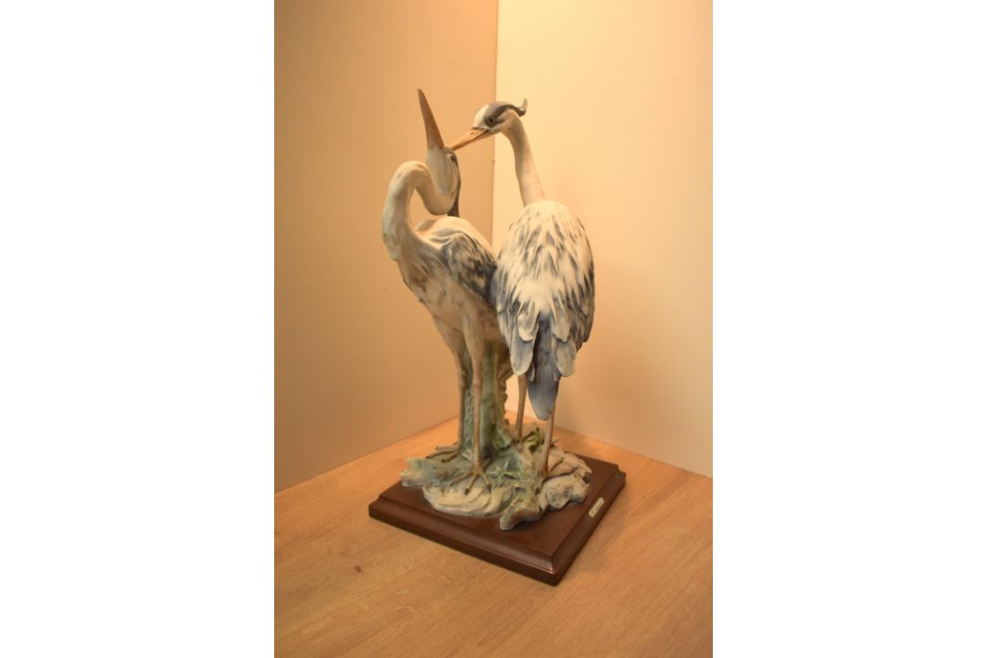 A Capodimonte porcelain animal group by Giuseppe Armani depicting two herons, signature to front - Image 2 of 6