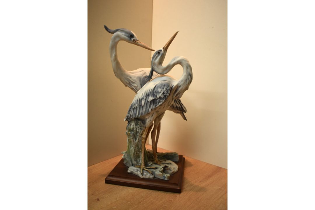 A Capodimonte porcelain animal group by Giuseppe Armani depicting two herons, signature to front - Image 3 of 6