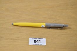 A early 21st century Parker Jotter ballpoint pen in yellow
