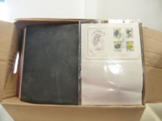 GREAT BRITAIN & WORLDWIDE COVERS, ALBUMS & CIGARETTE, TRADE CARDS Box with myriad of material