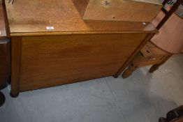 A 20th century oak blanket box, of plain oblong form with hinged top 103cm wide