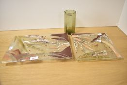 A 20th century green glass vase bearing label for 'Hadeland', h16cm, sold together with two studio