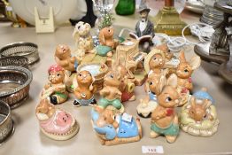 A quantity of Pendelfin rabbit figures, to include Wakey, Robert and Casanova ect