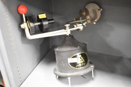 A Jintai centra feugal casting machine, h27cm