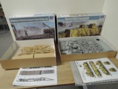 Trumpeter 1:35 scale Plastic unmade Kits, 00221 Schwere Plattformwagen Type Ssyms 80, 01509 German