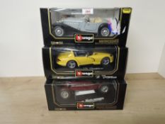 Burago 1:18 scale die-casts, 3014 Alfa Romeo 8c 2300 Monza (1931). 3020 Mercedes Benz 500K