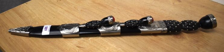 Scottish military-style Dirk, 29cm single fullered and finely decorated foliate design steel blade