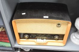 A Mo Michael vintage radio, w47cm