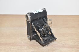 A Zeiss Ikon Ikanta folding camera