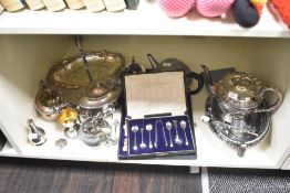 A quantity of silver plated ware, to include sugar nibs, tea pot, bowl ect