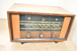 A vintage PYE radio, measures 38cm x 23cm x 20cm, no power lead.