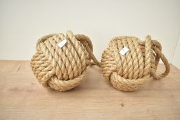 A pair of decorative rope balls, diameter approx. 20cm