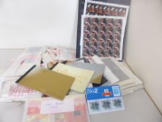 GREAT BRITAIN BOOKLETS PRESTIGE AND BARCODED COLLECTION IN TUB Tub with a large assortment of