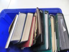 WORLDWIDE 9 COLLECTIONS + ODD LOOSE IN LARGE TUB Good array of world collections in tub, to