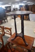 An Edwardian mahogany occasional table, of traditional design 73cm