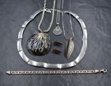 A selection of silver jewellery including Spanish leaf necklace and earrings by Jose Santillan,