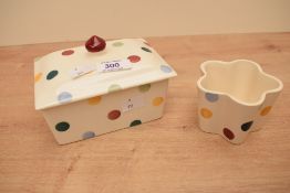 An Emma Bridgewater pottery polka dot pattern butter dish and cover, together with a shaped ramekin,