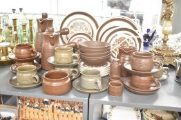 A collection of late 20th-century Denby-Langley Mayflower stoneware, comprising 15 floral