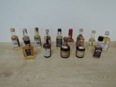 World Whisky and other Miniatures, Makers Mark Kentucky Straight Bourbon 45% vol, Jack Daniels 70