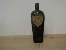 De Kuypers Squareface Gin, no strength or capacity stated, ' Who Dekuypers Nightly Takes Soundly