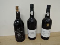Vintage Port, Quarles Harris 1977 bottled 1979, 21% vol, 75cl, slight seepage seen, appears 3/4 full