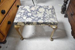 An early 20th Century dressing table stool on Queen Anne style legs