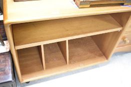 A nice quality vintage teak entertainment cabinet, width approx. 84cm