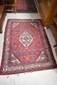 A traditional Persian style rug, approx. 150 x 103cm