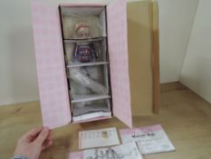 Danbury Mint Weekender Sindy Limited Edition Doll, SWKD01, dark blue denim jeans, matelot top, the