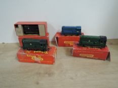 Tri-ang 0-6-0 Diesel Shunters, R152 BR Diesel 3005 with internal packaging present in box, R152 BR
