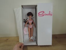 Tonner Doll Company Inc, Sindy Limited Edition Doll, T14SYBD01 Just Sindy, Chesnut Hair, still