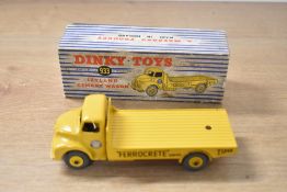Dinky Supertoys Die-cast, 933 Leyland Cement Wagon, yellow chassis,cab and bed, in original blue and