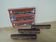 Lima 00 Gauge Sealink Coaches, SC24850, SC35070 & SC7997, all very little use, all in window display