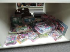 MGA Entertainment Lalaloopsy Mini Figures with Accessories, al in bubble display boxes 20+ with