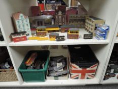 Tri-ang, Peco and similar 00 gauge Track along with Accessories including Bachmann Art Deco