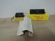 Tri-ang TT Gauge, T93 4-6-2 Merchant Navy Class Clan Line Loco & Tender 35028, very little use, in