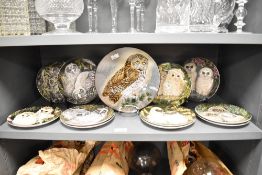 A mid to late 20th-century Chelsea Pottery bowl by Joyce Morgan, featuring a presumed tawny owl