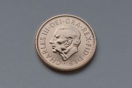 A Charles III 2022 Royal Mint BU Gold Sovereign, Memorial Issue, Rev Royal Coat Of Arms, 8.00 Grams,