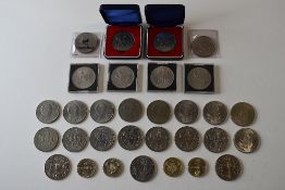 Queen Elizabeth II Commemorative Crowns x27 Comprising 1953 Coronation Five Shillings In Plastic