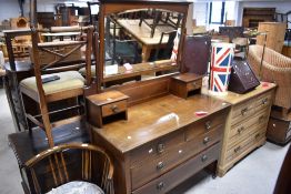 An Edwardian mahogany dressing table having inlaid decoration, width approx. 114cm