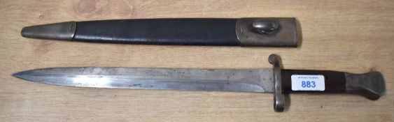British Lee-Metford 1888 Pattern bayonet with double-edged 30cm blade having some tarnish and