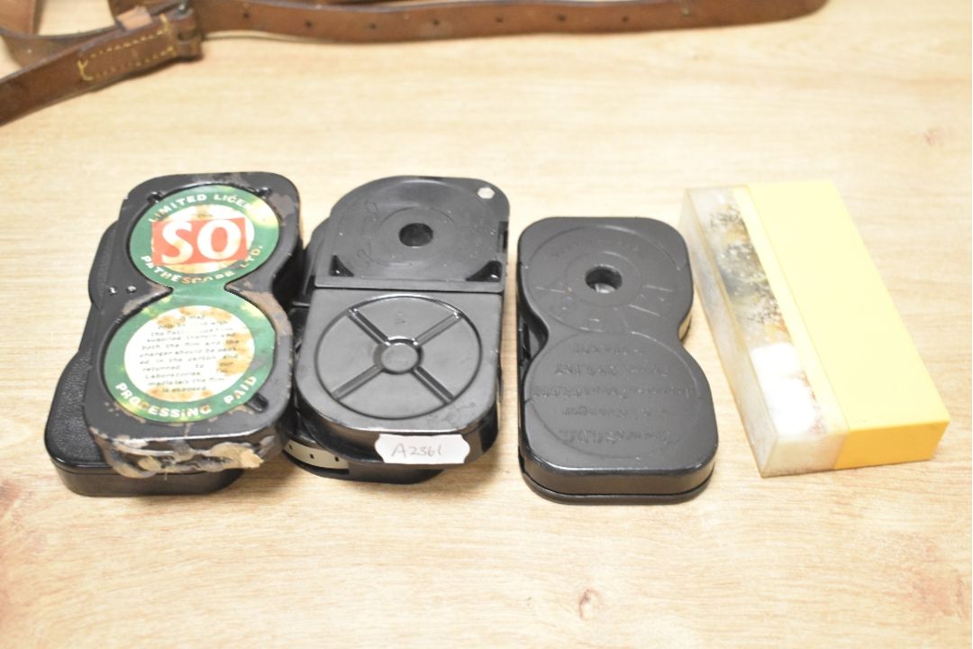 A Paillard-Bolex cine camera with Switar 1:1,5 f=12.5mm lens in leather case with cassettes - Image 4 of 4