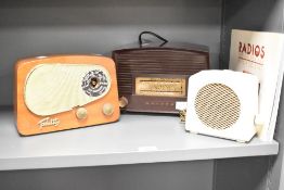 Three 20th-century vintage radios, to include a Fidelity Ayr Transistor Radio; a Murphy U198H