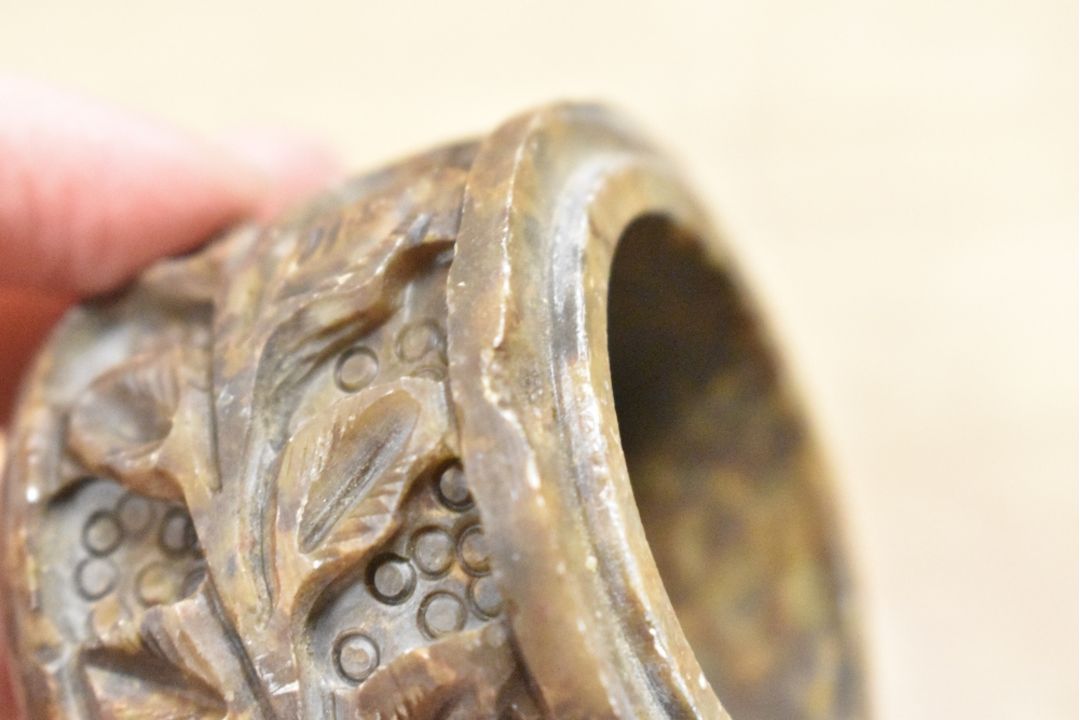 A quantity of 20th-century Oriental carved stone pieces, to include a two small boxes decorated with - Image 10 of 10