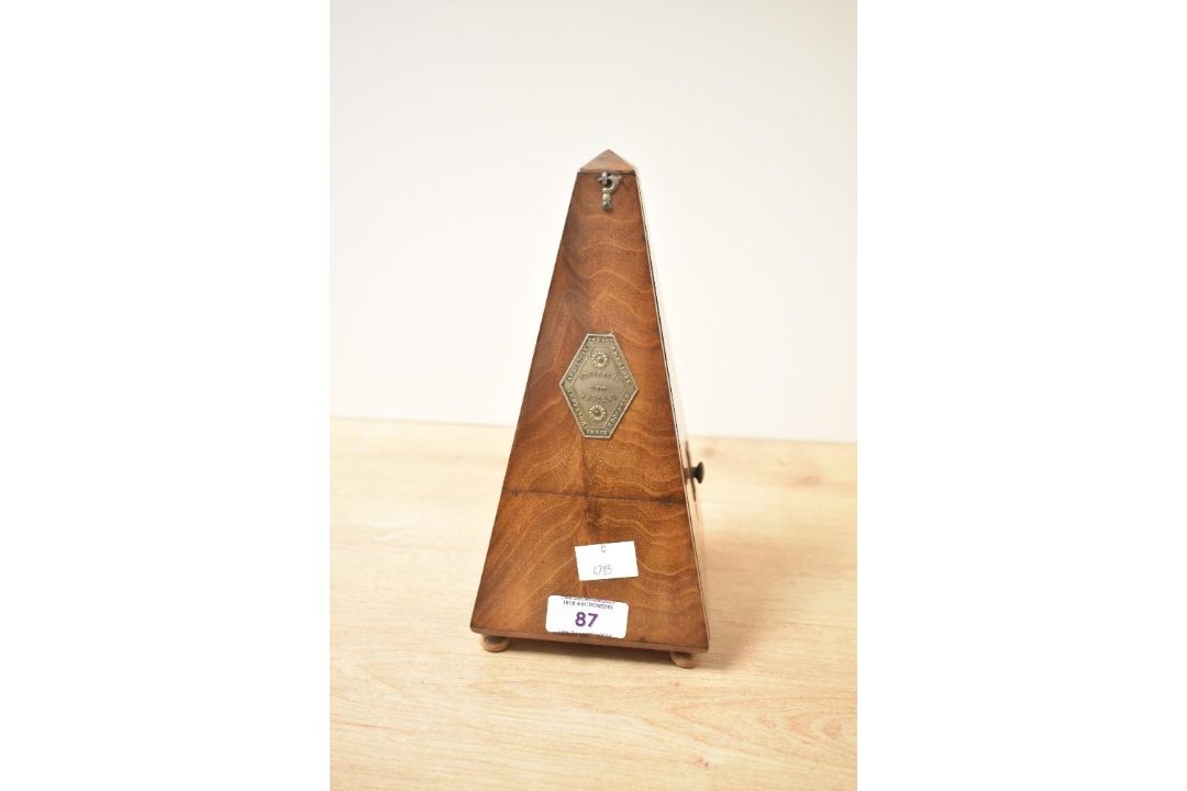 A 20th-century French Maelzel metronome, featuring a classic pyramid-shaped polished hardwood case - Image 1 of 2