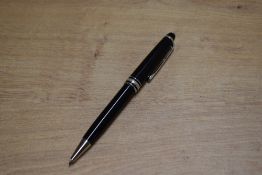 A Montblanc Meisterstuck Pix ballpoint pen in black (PS2018646)